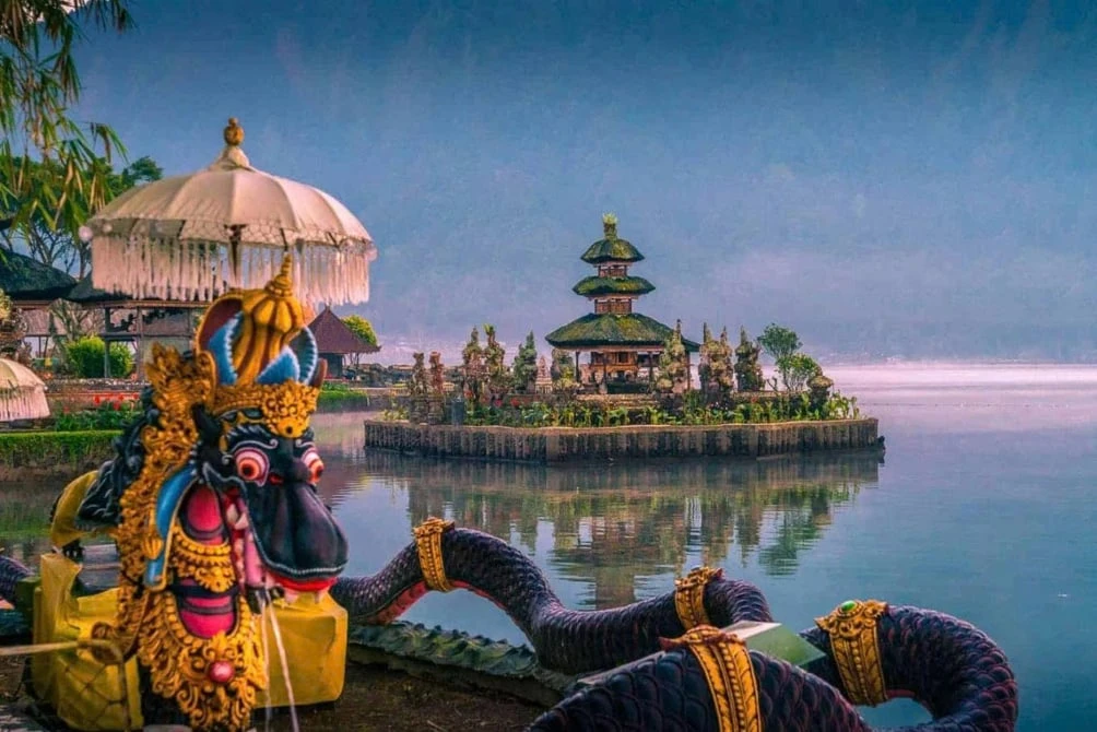 Tour Singapore Indonesia Malaysia
